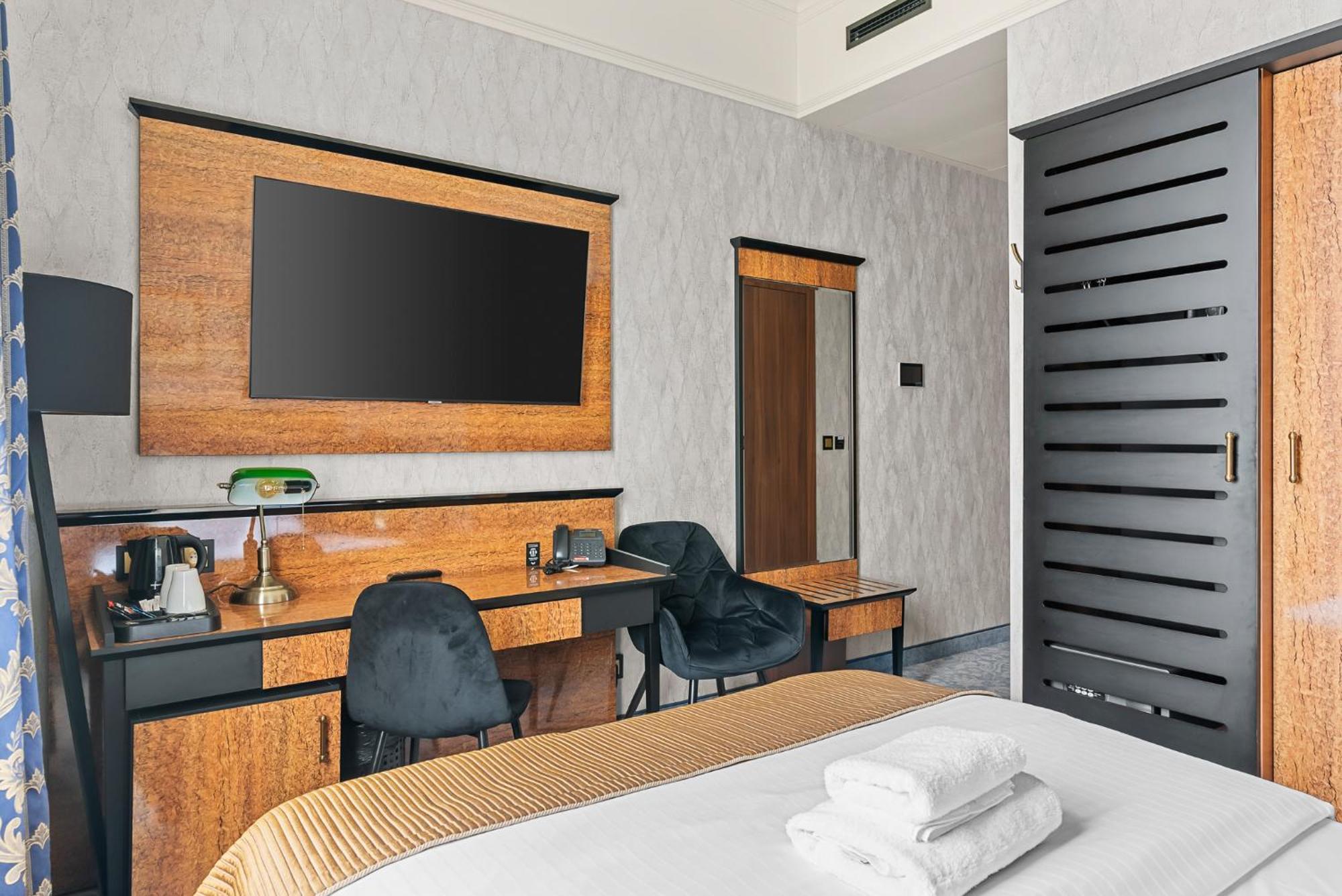 Hotel Diament Plaza Katowice Exterior foto