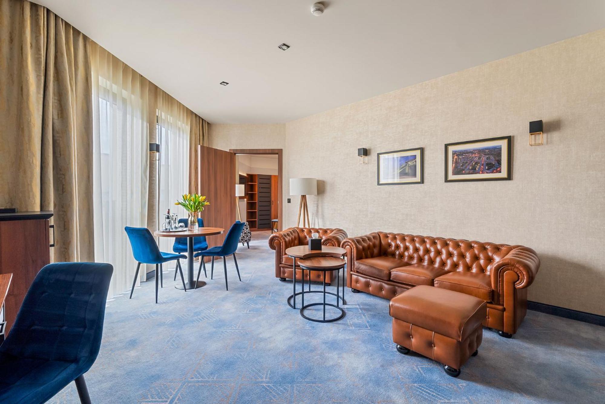 Hotel Diament Plaza Katowice Exterior foto
